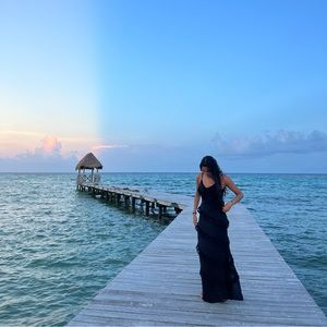 Meet your Posher, Alyah